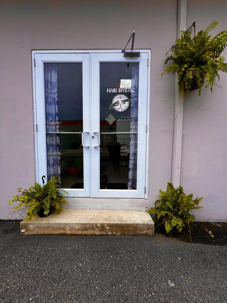 Hair Mystic exterior