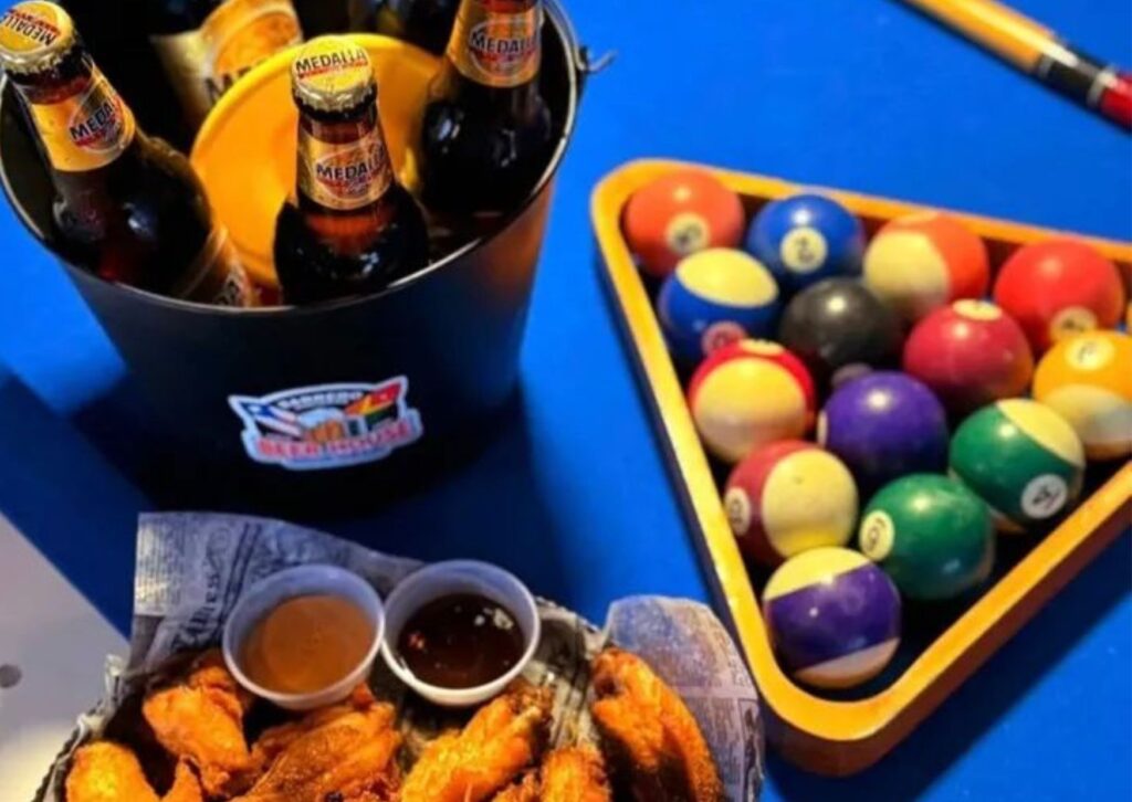 Beer House Wings, Drinks, Billiards