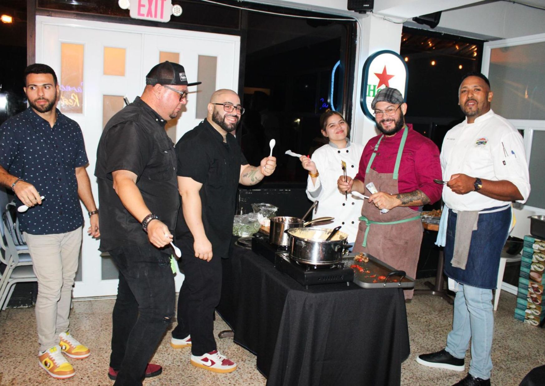 Past Entre amigos event