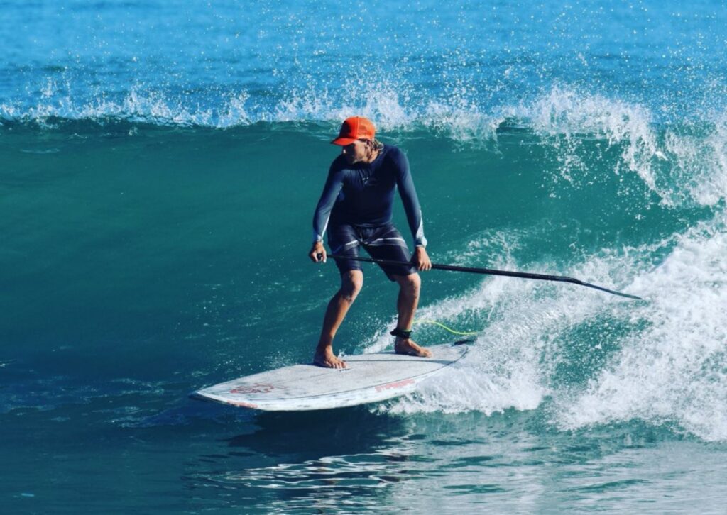 SUP surf lessons